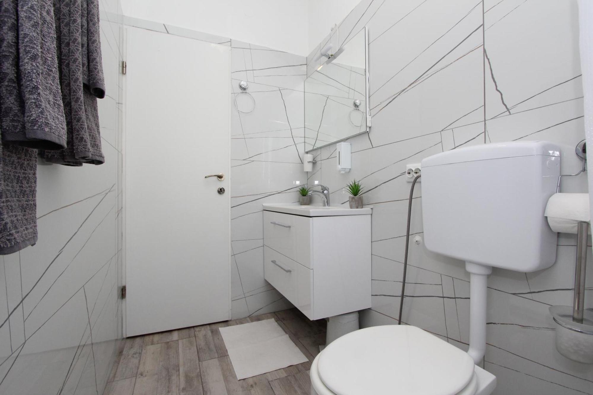 Apartments Hawaii บานโจเล ภายนอก รูปภาพ