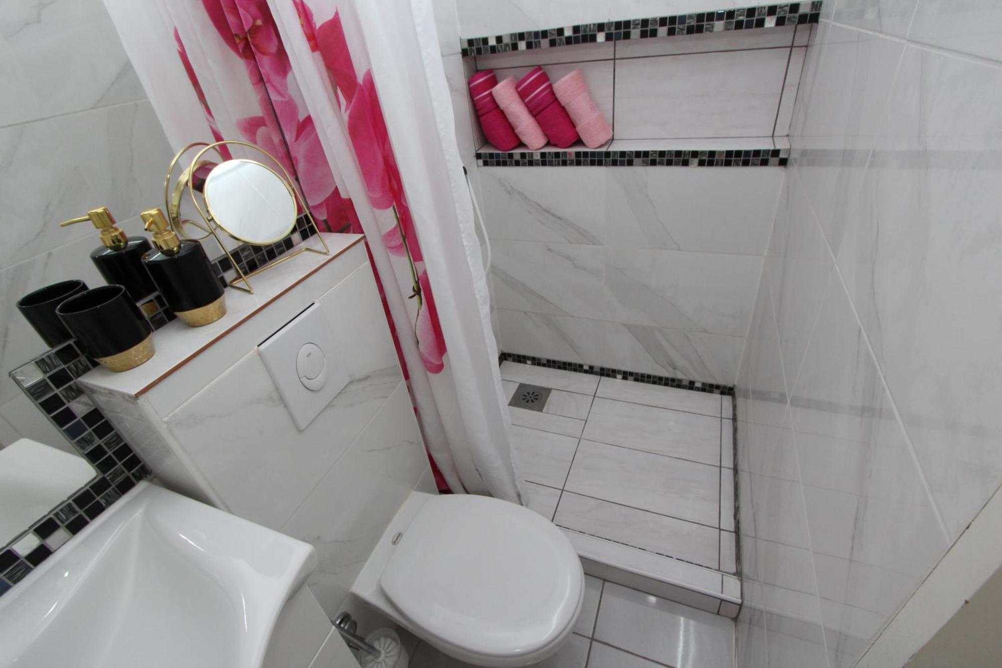 Apartments Hawaii บานโจเล ภายนอก รูปภาพ