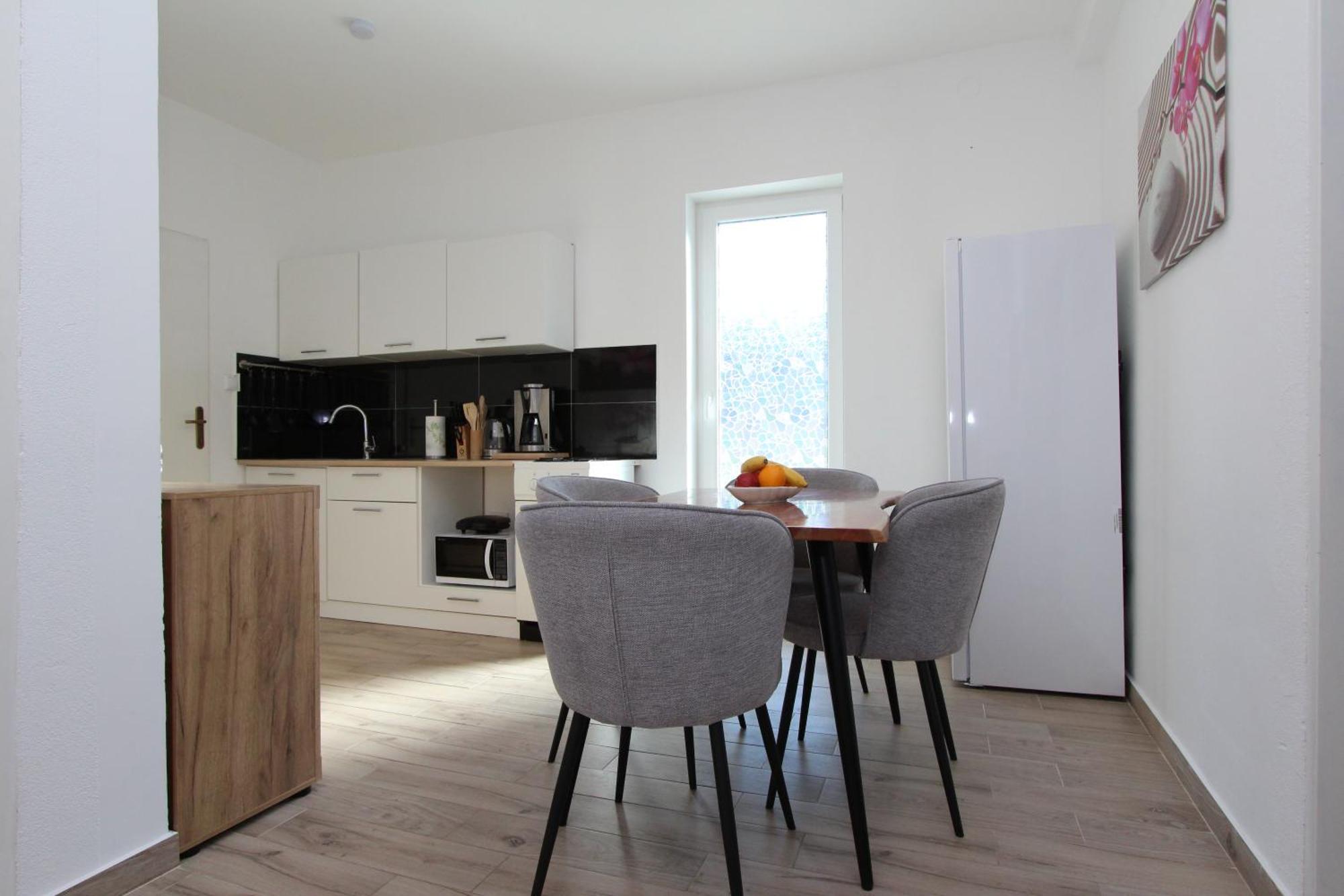 Apartments Hawaii บานโจเล ภายนอก รูปภาพ
